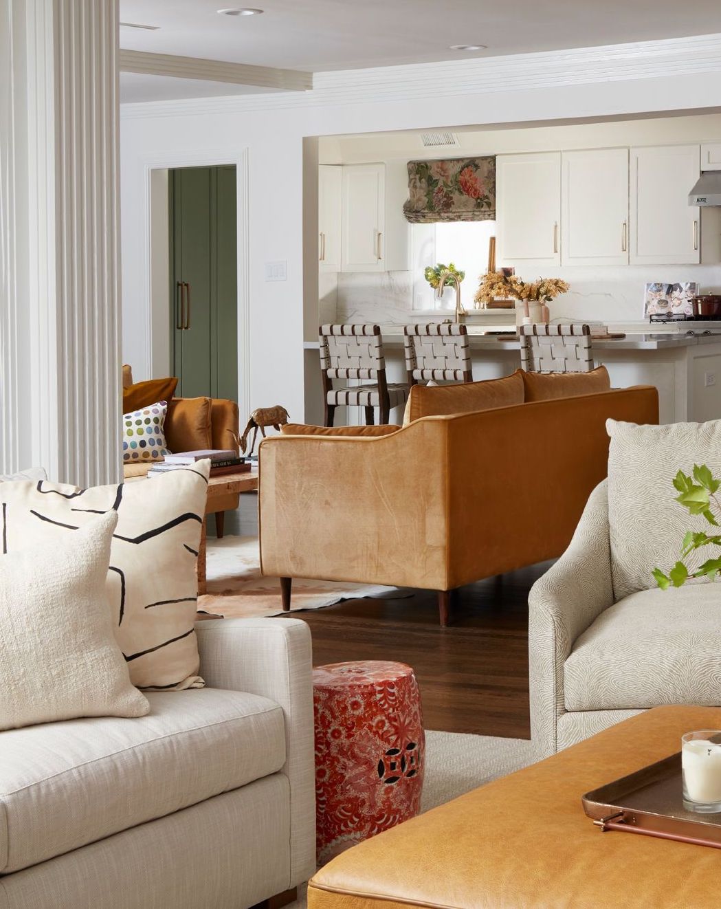 Vibrant Elegance - Houston, TX - Elizabeth Ryan Interiors