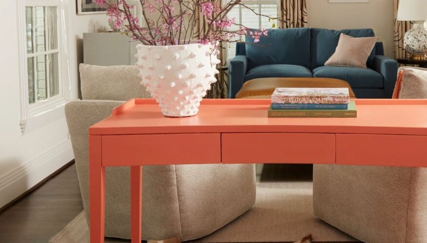 Upholstered Furniture – Why Go Custom?