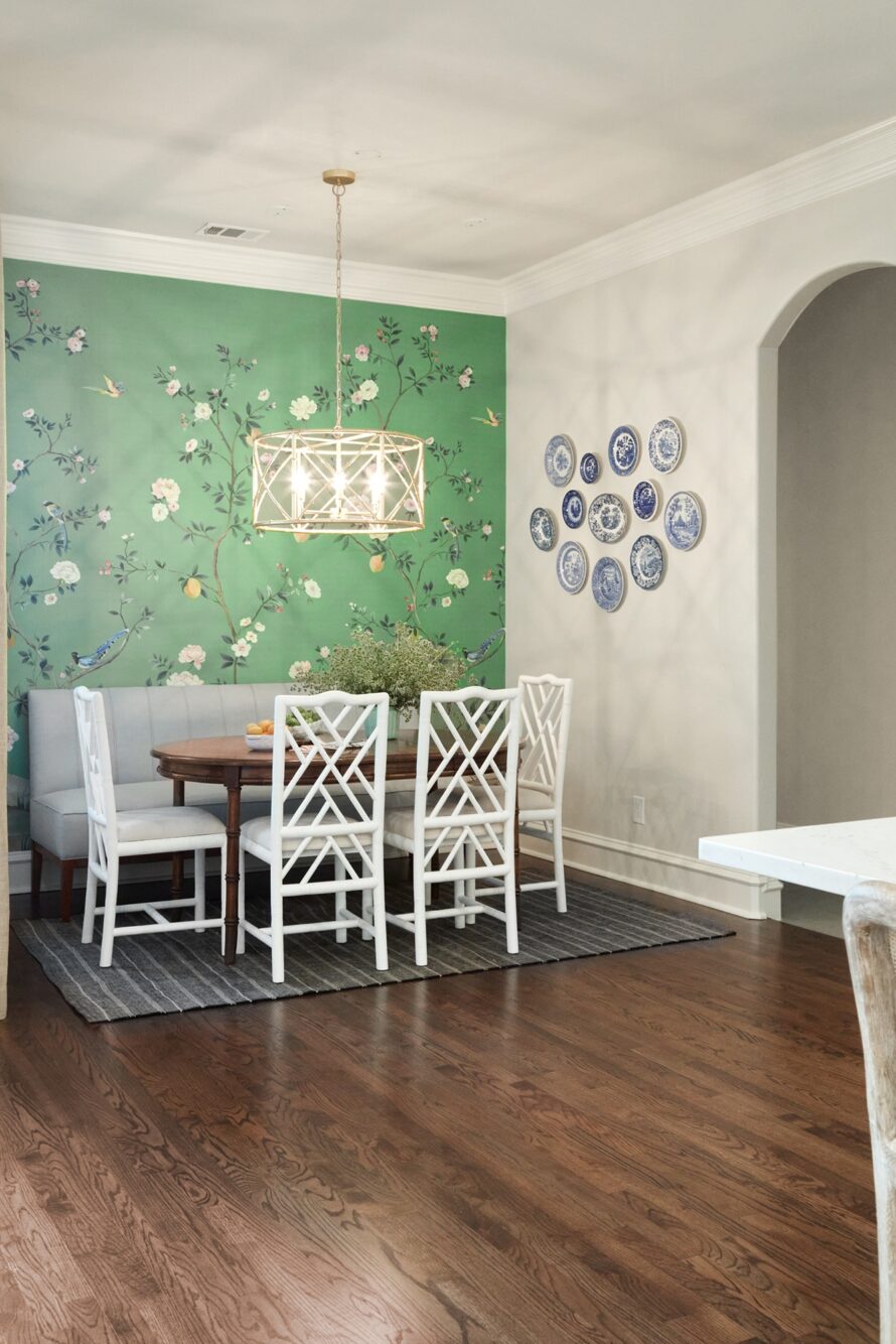breakfast-nook-blue-and-white