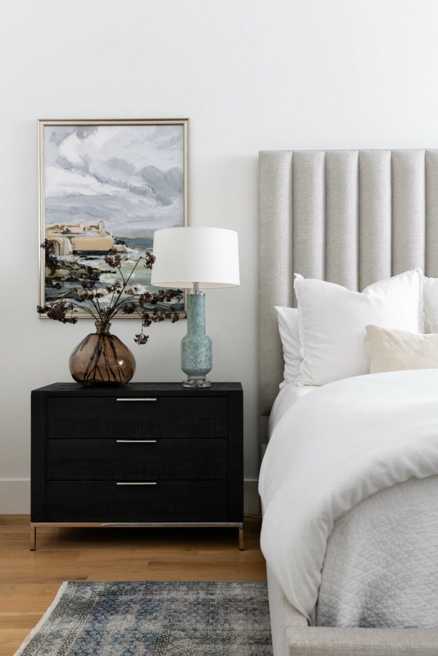 channeled-bed-mural-primary-vintage-rug