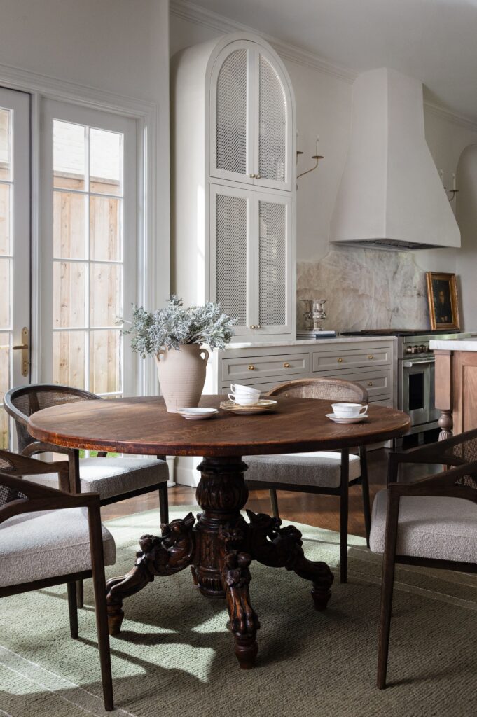 Dallas Traditional Kitchen Breakfast Nook Round Pedestal Table.jpg